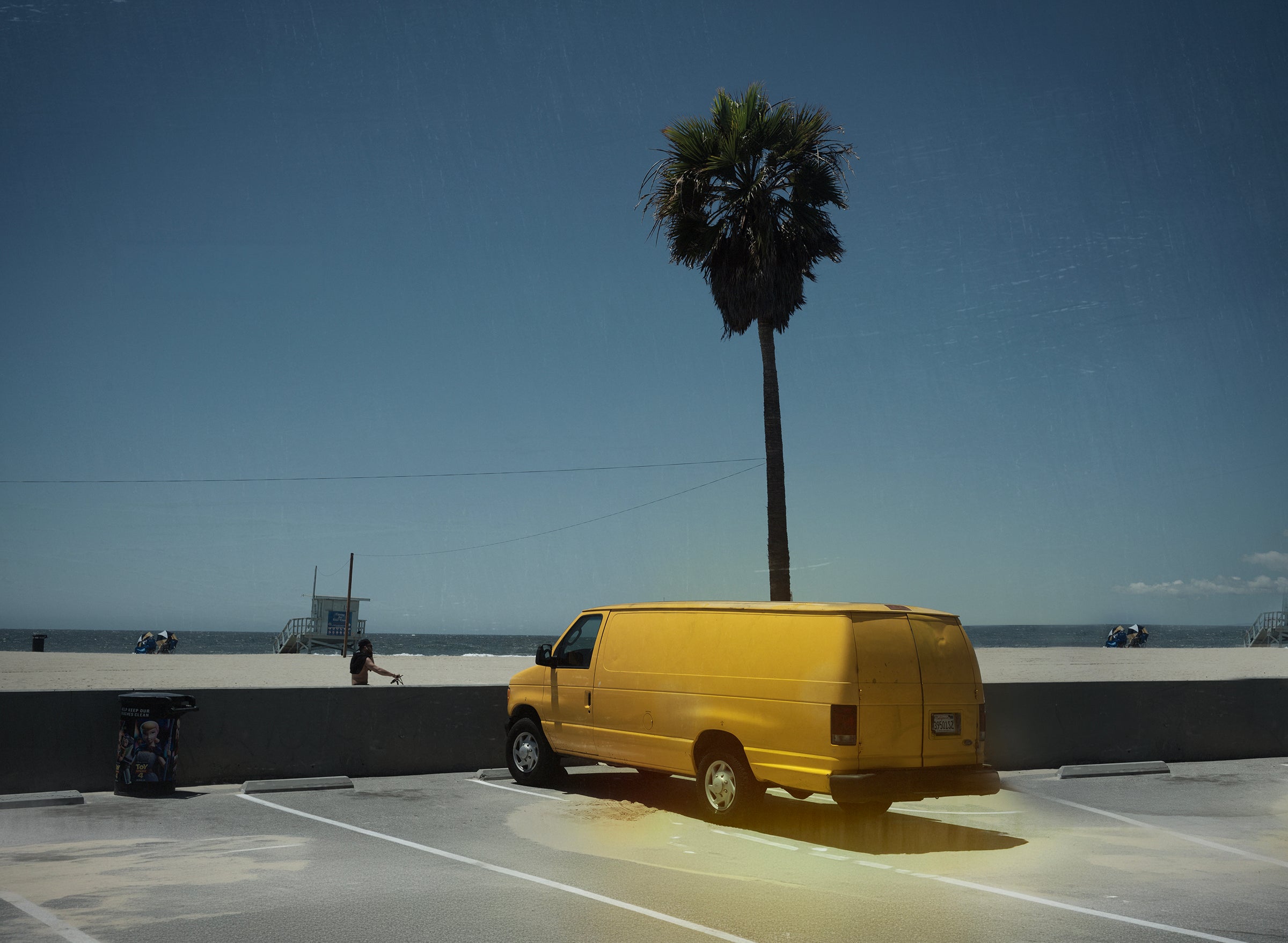 Yello` Van — Fine Art photograph by Frank Kayser