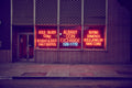 Neon Honey fine art photograph by Frank Kayser showing urban architecture in a city stillness (San Francisco – Urban Night Series, 2018)