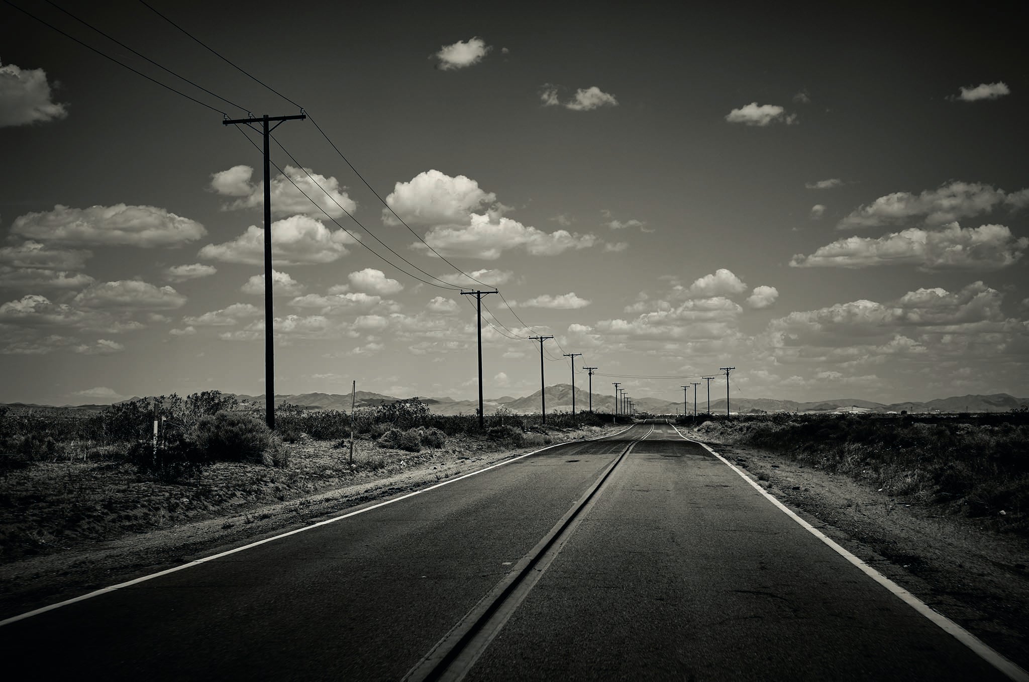 Lost Highway fine art photograph by Frank Kayser (American West – Desert Highway)
