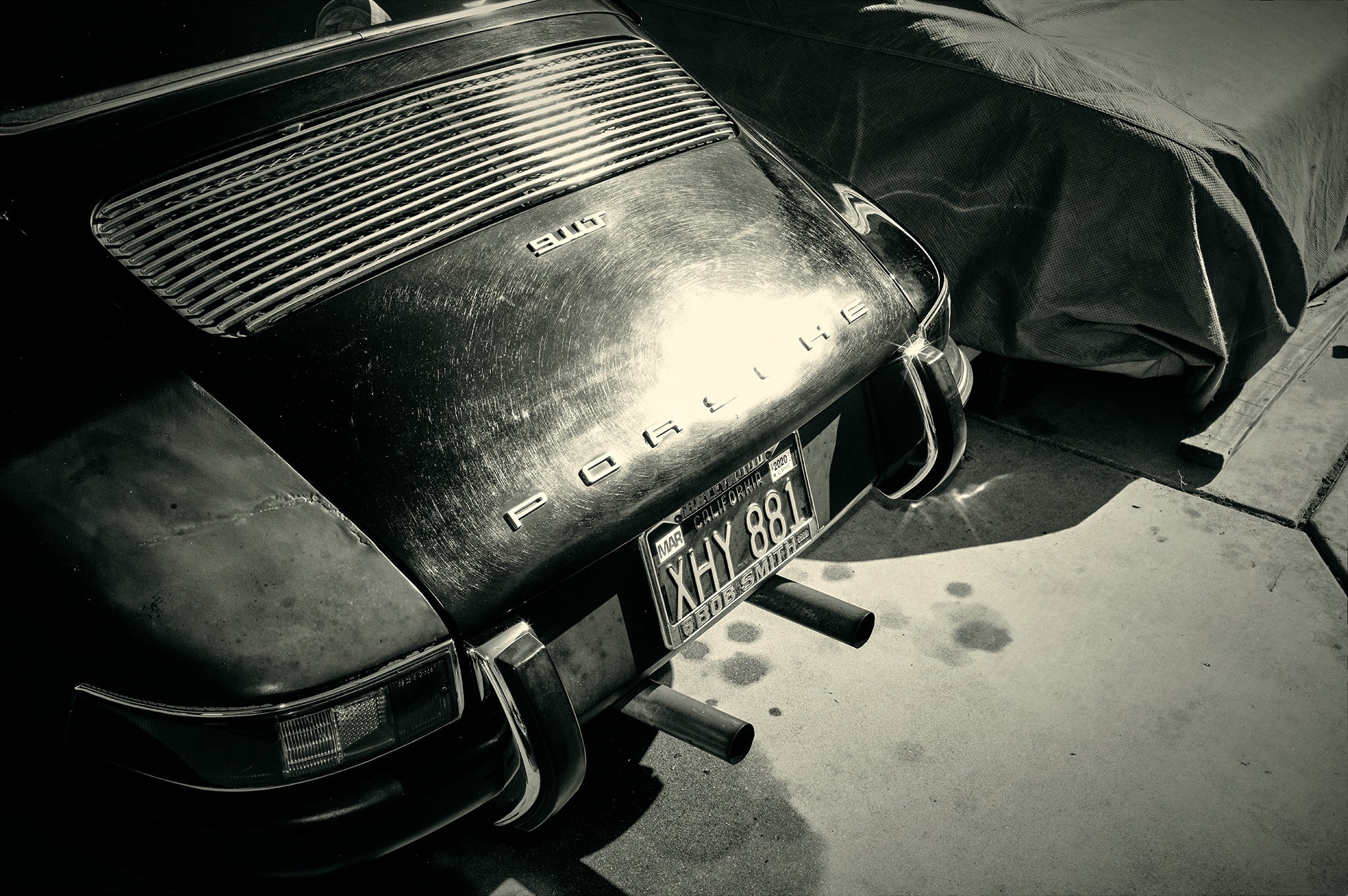 California Patina fine art photograph by Frank Kayser showing working vehicle in a urban still life (California)